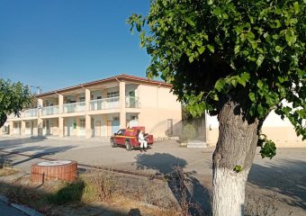 «Κινηματογραφικές» εικόνες από απολύμανση στο σχολείο μας